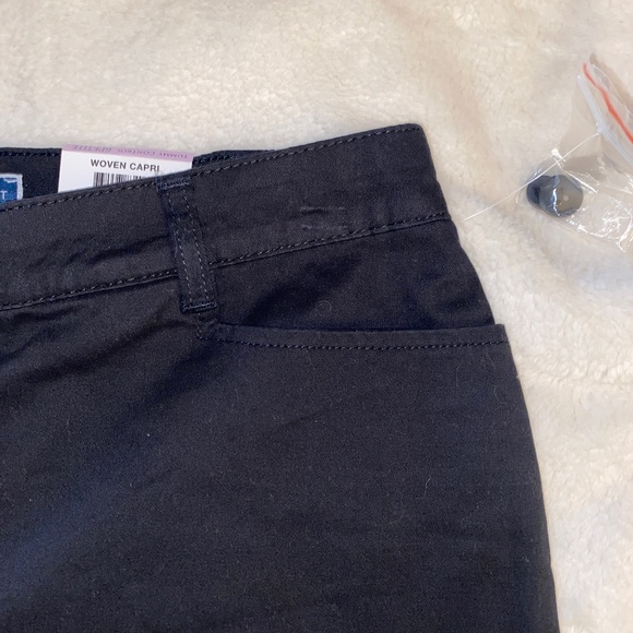 Karen Scott Capris - Picture 3 of 12